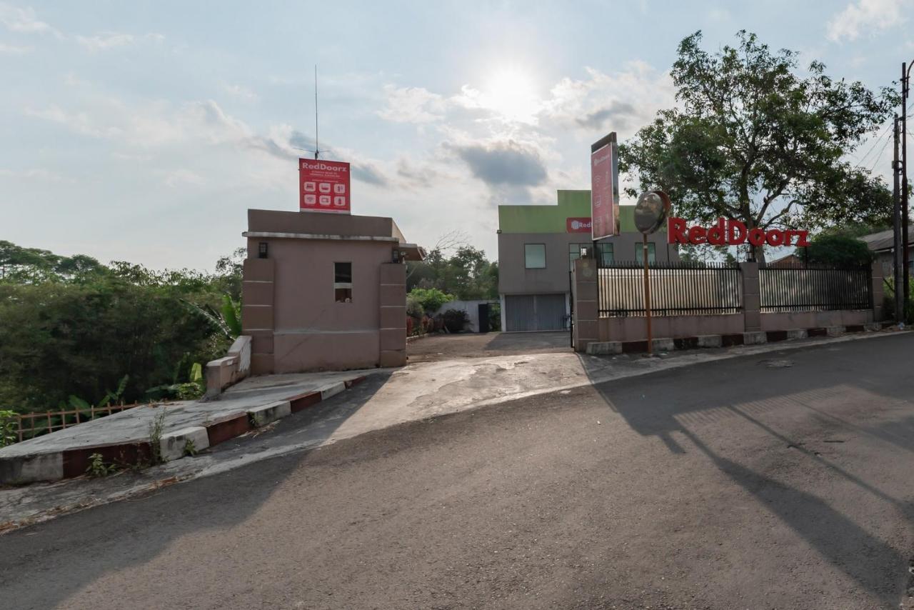 Reddoorz Syariah Near Rs Hermina Sukabumi Eksteriør billede